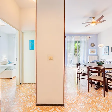 Palm House * Marina dʼAndora