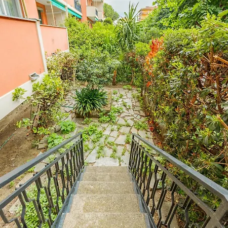 Apartment Palm House Andora