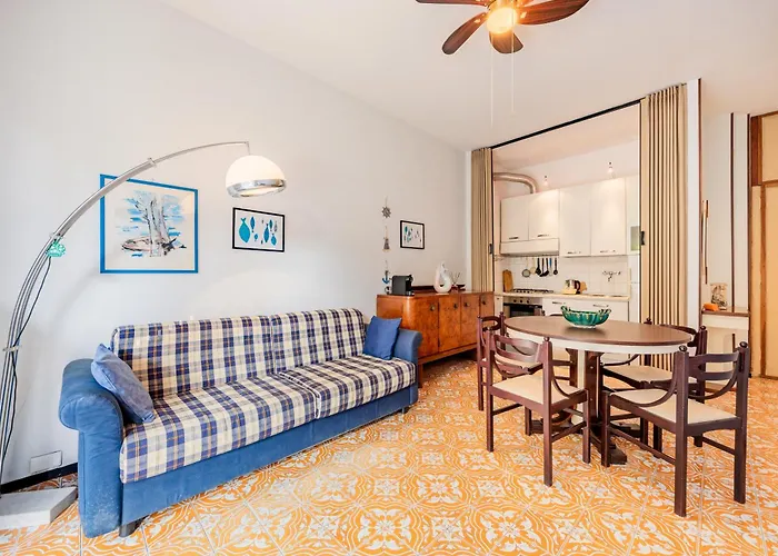 아파트 Palm House Marina dʼAndora